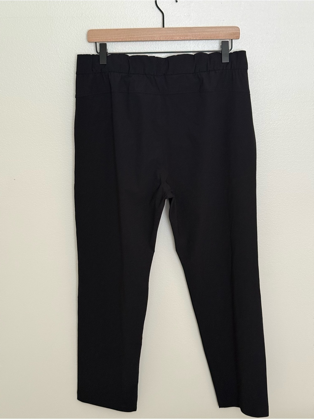 vuori Miles Ankle Pant - Picture 8 of 14